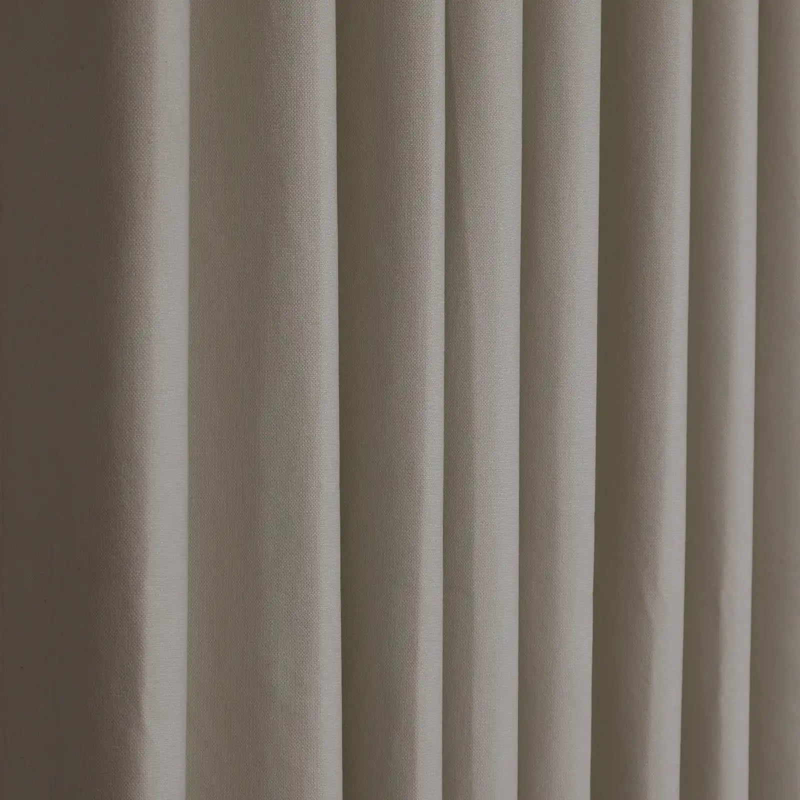 Gavin 100% Blackout Linen Look Curtains