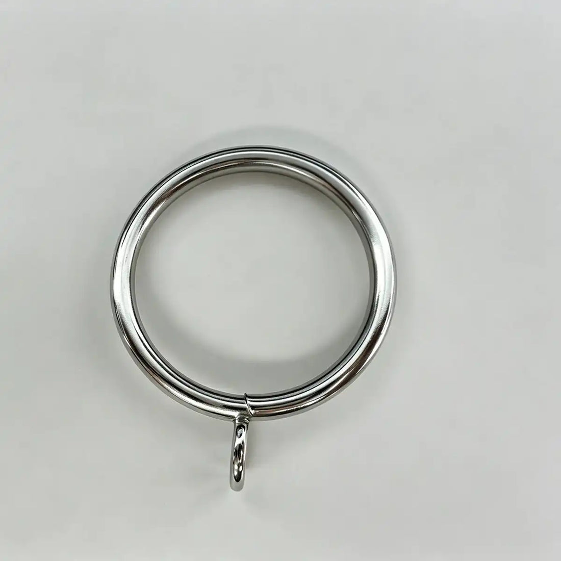 Set of three stainless steel curtain rings with hooks, circular shape, polished finish, for home window decor, SKU: AGPC70-1
