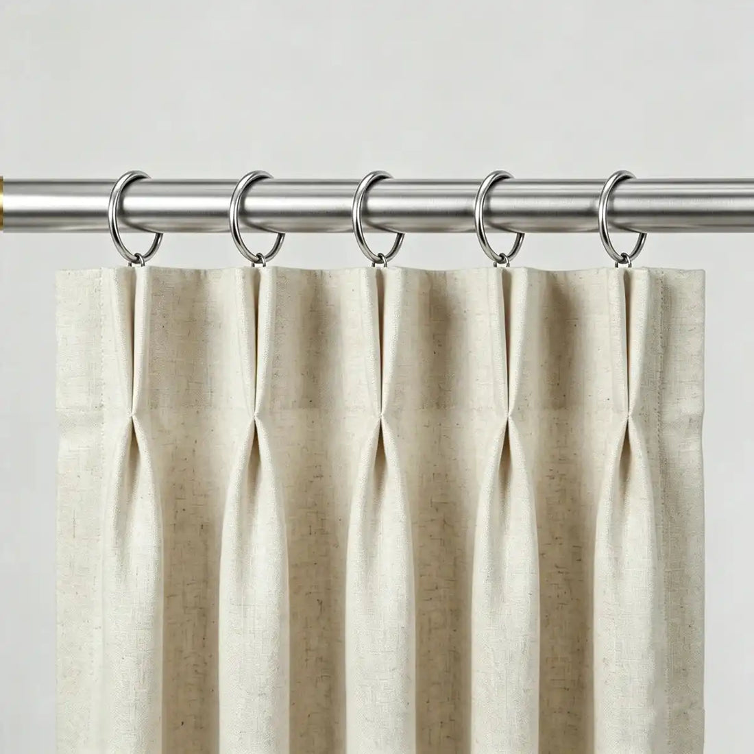 Set of 20 stainless steel curtain rings with hooks for hanging curtains, durable and shiny, suitable for home decor, SKU: AGPC70-1