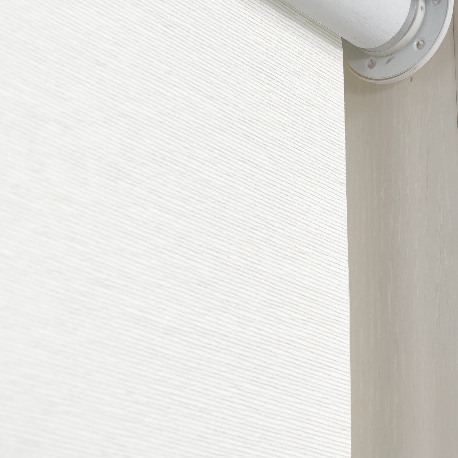 Seth Motorized 100% Blackout Roller Shades